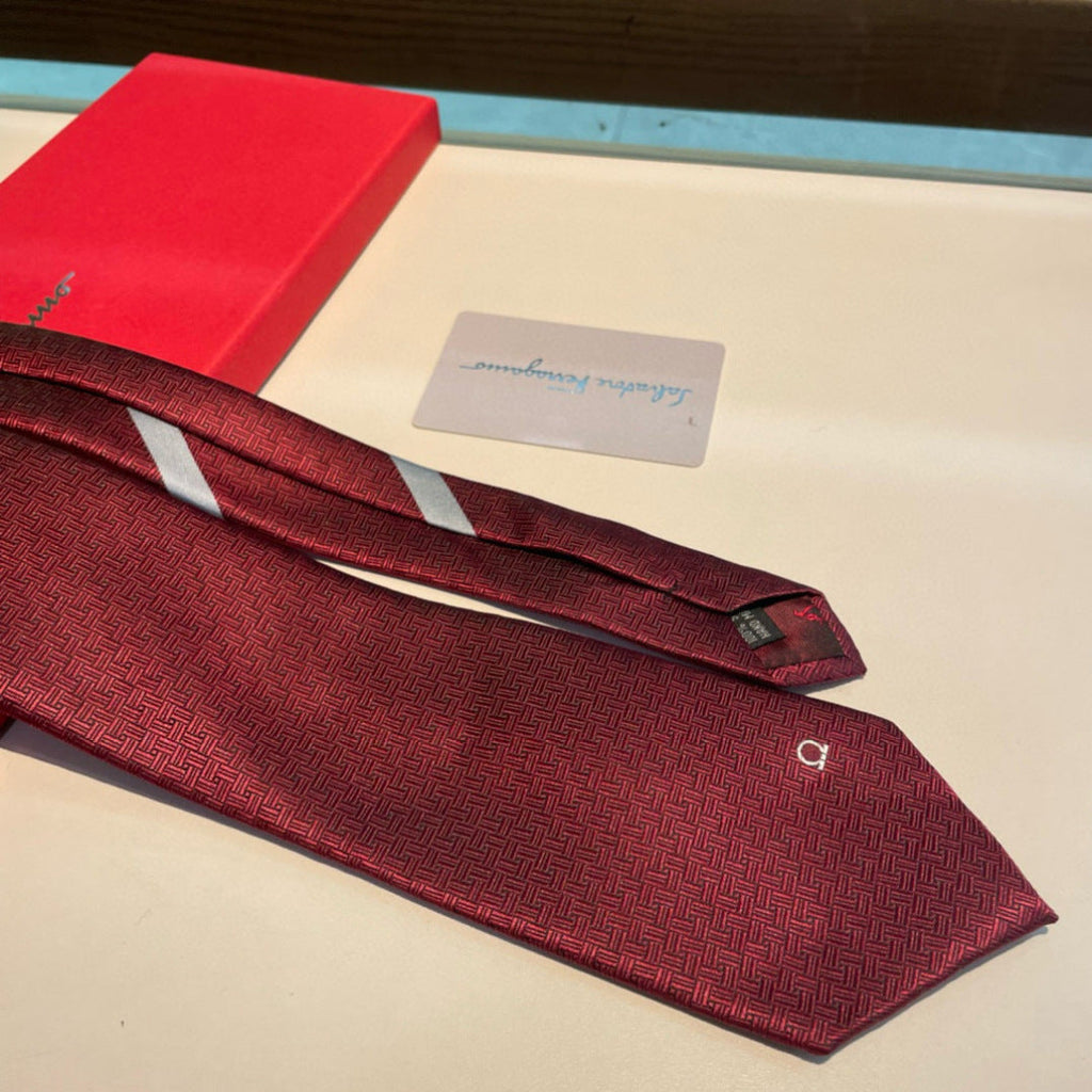 Ferragamo Style Men's Gancini Silk Tie