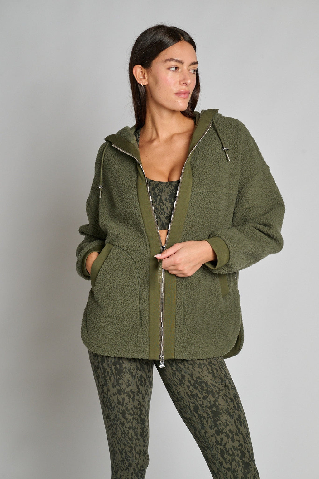 Fey Relaxed Fleece