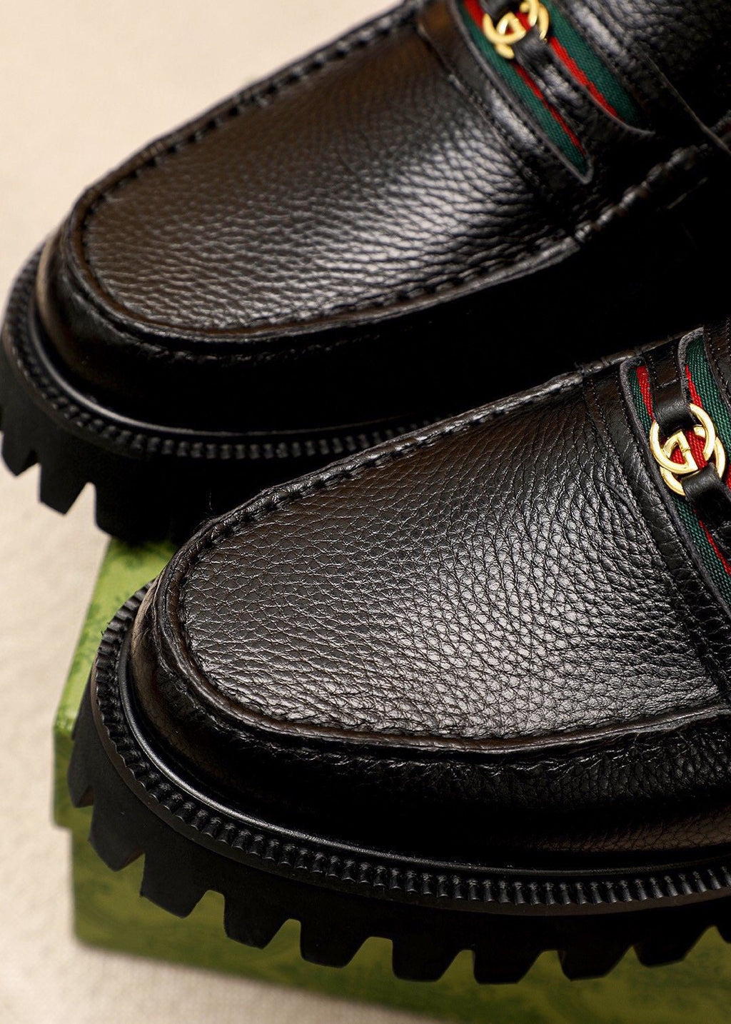 Gucci Black Metal-Bit Lug Sole Loafers